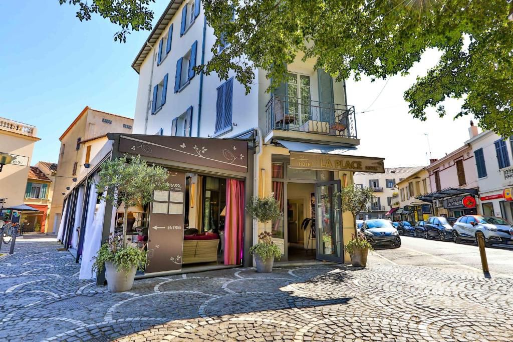 Hotel boutique La Place in Antibes
