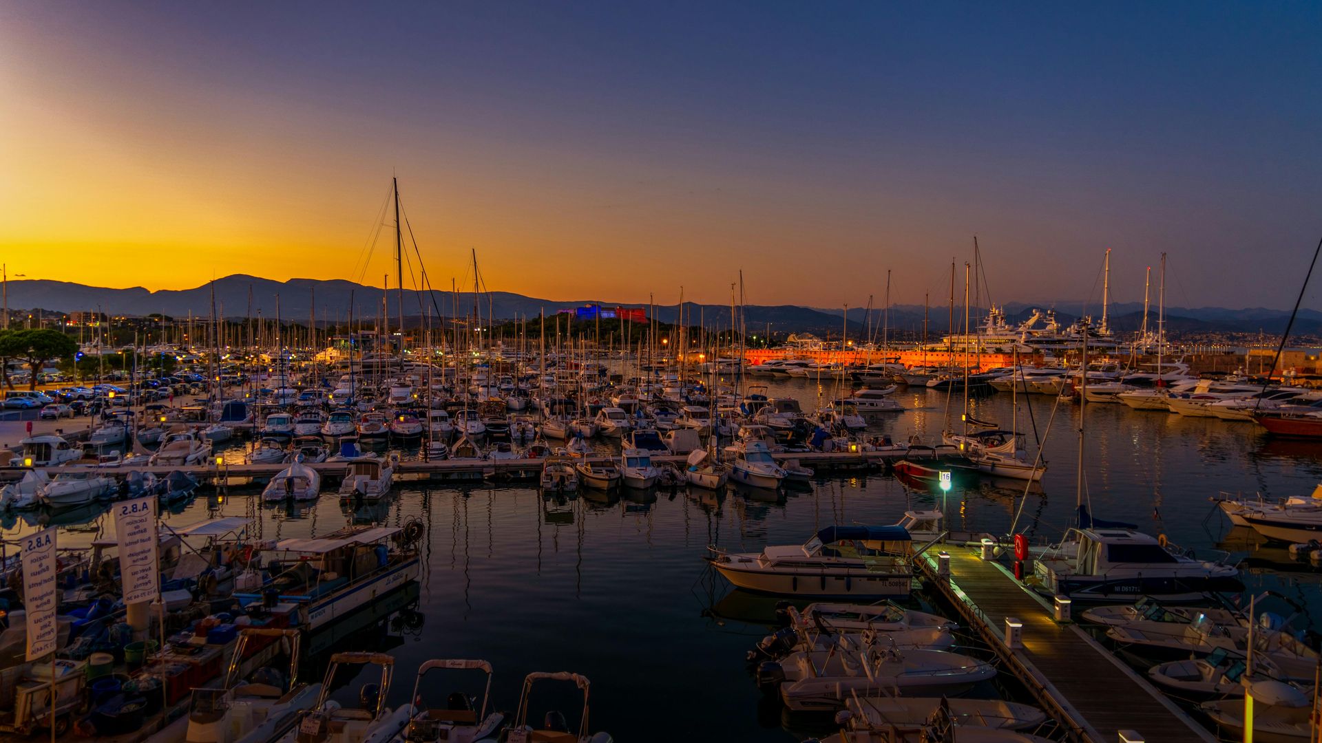 Port Vauban & north, Antibes